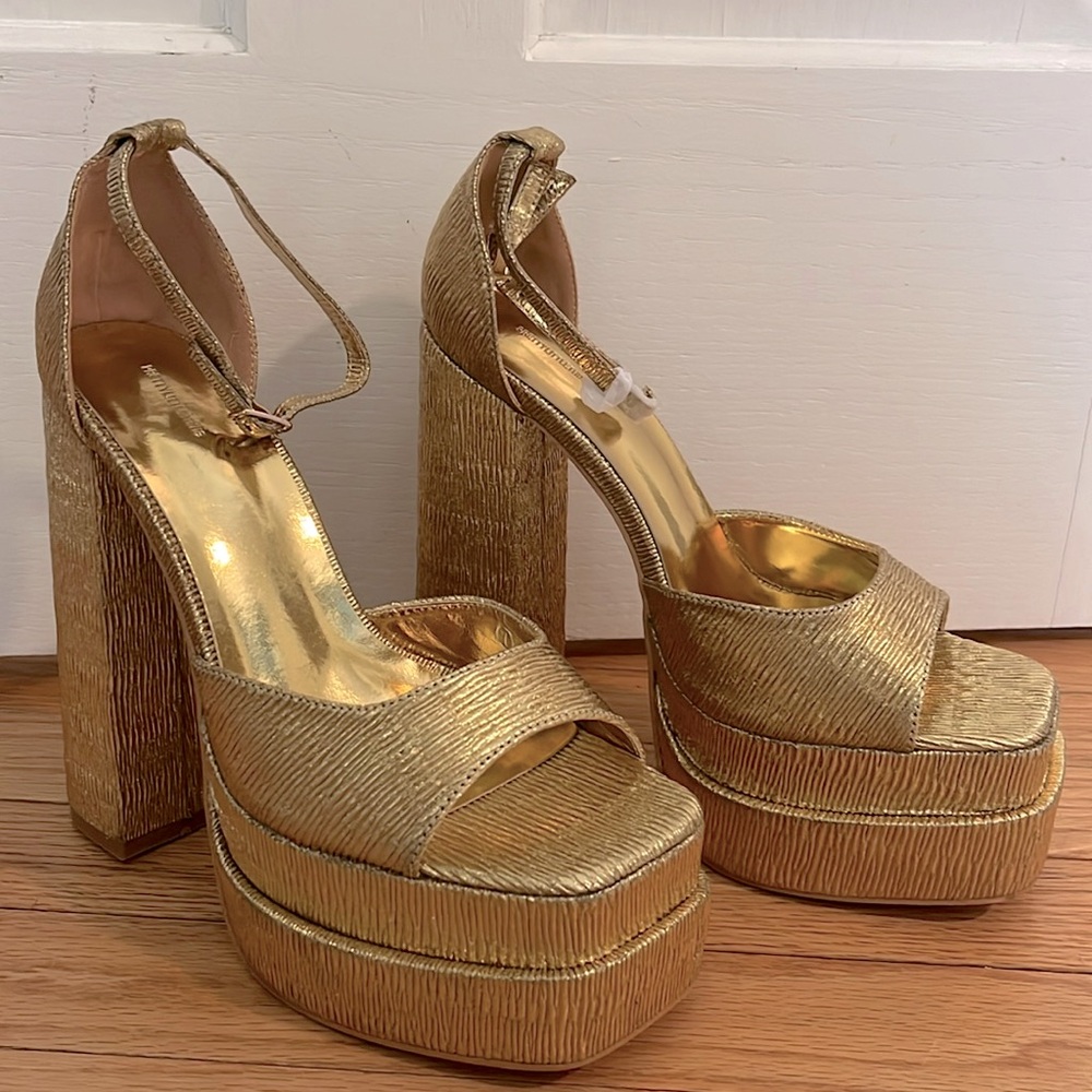 Never worn Pretty Little Things Platforms